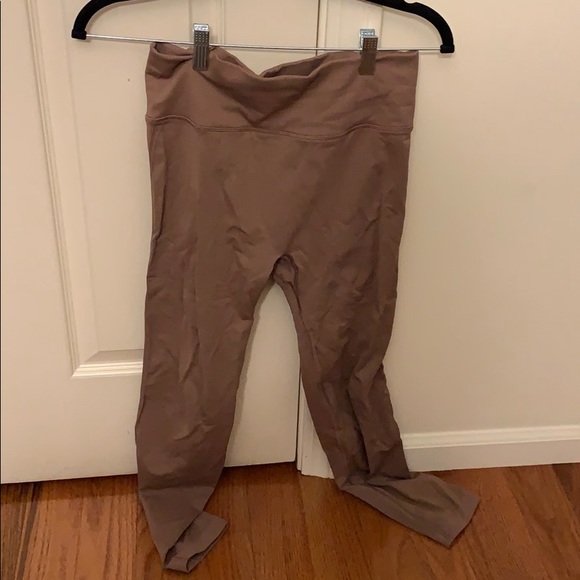 lululemon athletica Pants - NWOT lulu Ebb to Street leggings